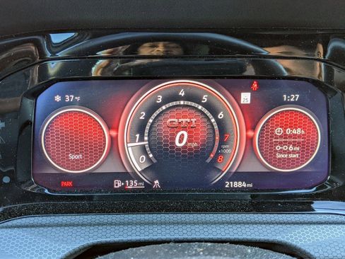 Used 2024 Volkswagen GTI Autobahn image 23