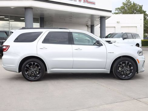 Used 2023 Dodge Durango R/T w/ Blacktop Package AWD/4WD image 7