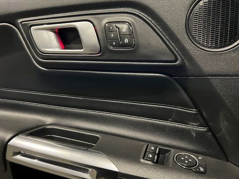 Used 2020 Ford Mustang Bullitt image 17