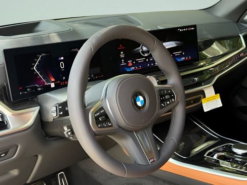 New 2026 BMW X5 xDrive40i AWD/4WD image 13