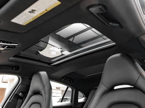 Used 2018 Porsche Panamera 4S AWD/4WD image 6