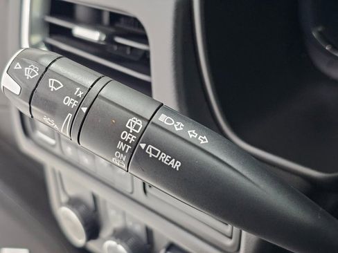 Used 2022 Chevrolet Tahoe LT w/ LT Signature Package image 14