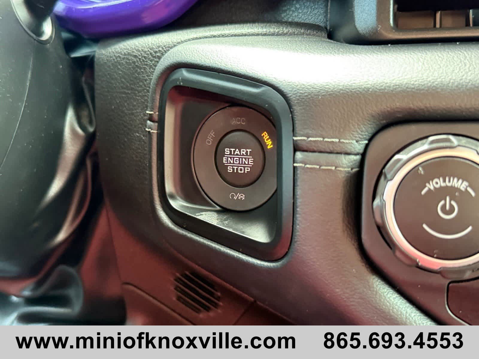 Used 2024 Jeep Wrangler Unlimited Rubicon 392 AWD/4WD image 25