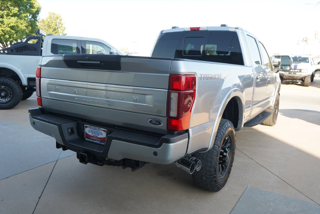 Used 2022 Ford F250 Platinum w/ Tremor Off-Road Package AWD/4WD image 13