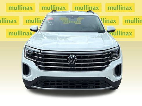 Used 2024 Volkswagen Atlas SE FWD image 21