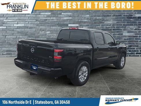Used 2024 Nissan Frontier SV w/ SV Convenience Package RWD image 6