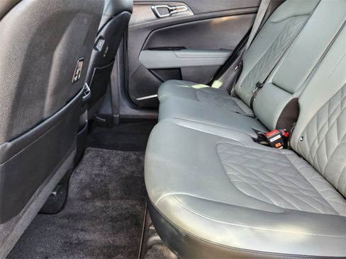 Certified 2024 Kia Sportage X-Pro Prestige image 9