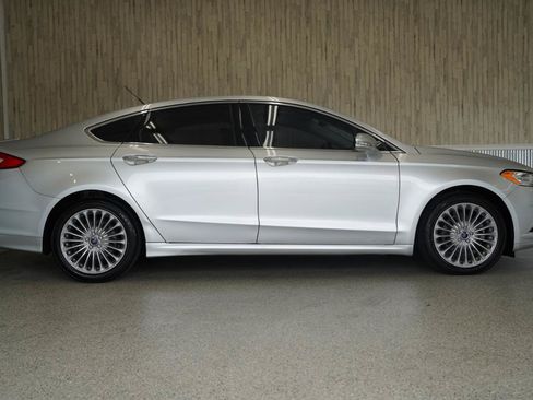 Used 2016 Ford Fusion Titanium FWD image 5
