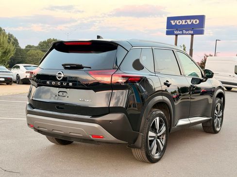 Used 2021 Nissan Rogue SL w/ Premium Package AWD/4WD image 10