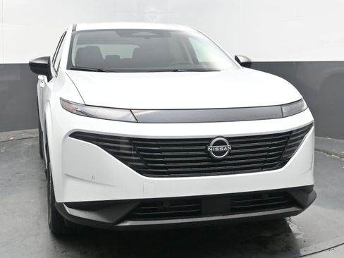 New 2025 Nissan Murano SV image 2