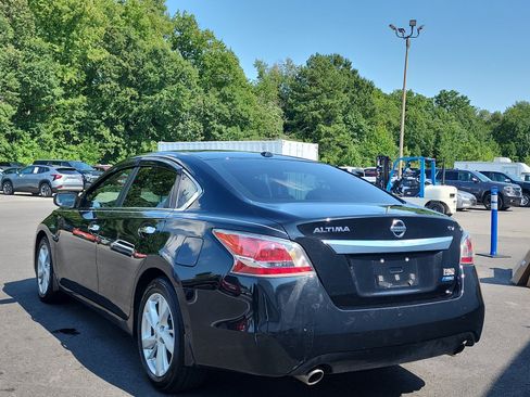 Used 2014 Nissan Altima 2.5 SV FWD image 3