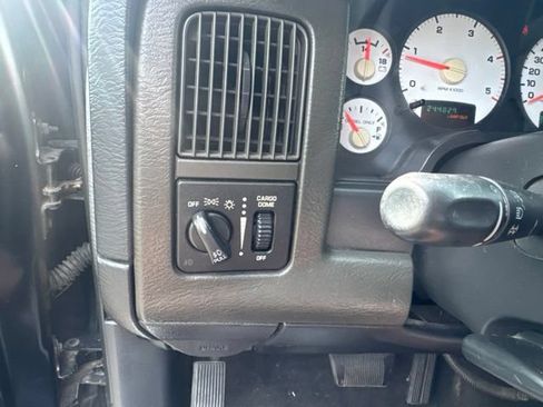 Used 2004 Dodge Ram 3500 Truck SLT w/ Trailer Tow Group AWD/4WD image 23