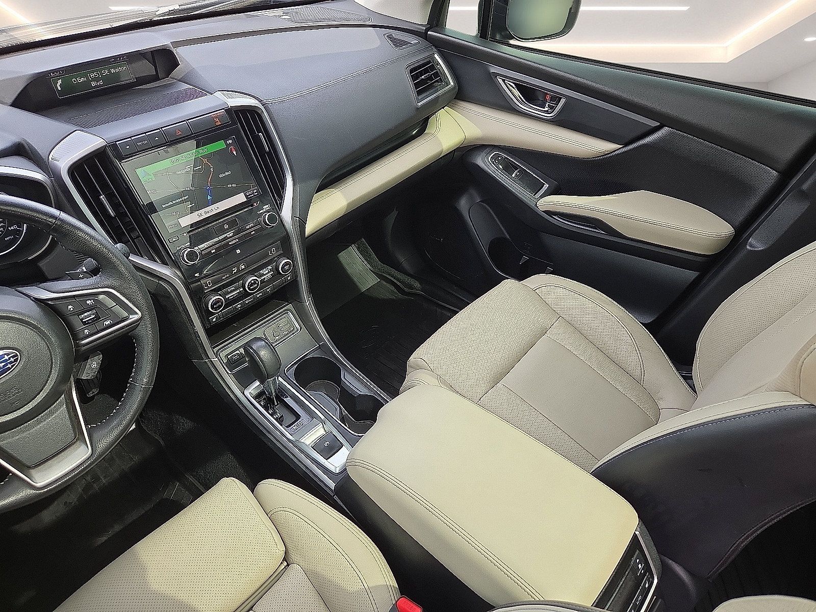 Used 2020 Subaru Ascent Limited w/ Technology Package AWD/4WD image 19