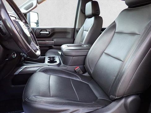 Used 2020 Chevrolet Silverado 3500 LTZ w/ LTZ Plus Package image 14