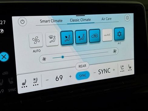 New 2026 Volkswagen Atlas SE image 16