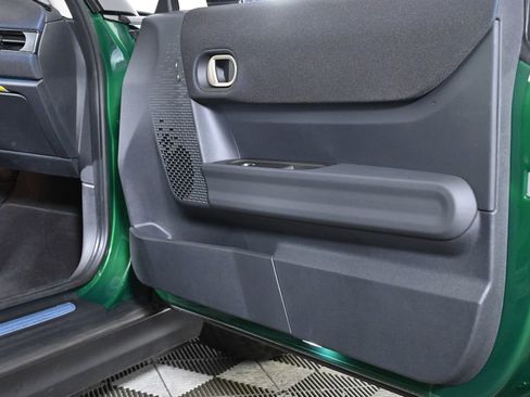 Used 2025 MINI Cooper 2-Door Hardtop image 26