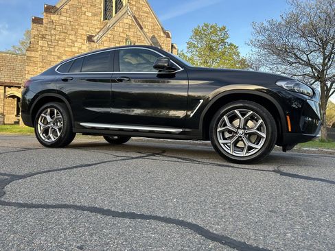 Used 2022 BMW X4 xDrive30i w/ Premium Package 2 image 6