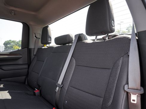 Used 2024 Chevrolet Silverado 1500 RST AWD/4WD image 31