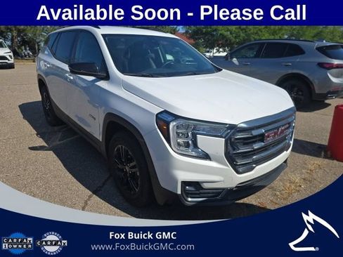 Used 2024 GMC Terrain AT4 w/ LPO, Floor Liner Package AWD/4WD image 2