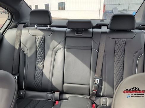 Used 2023 BMW M550i xDrive w/ Executive Package image 31