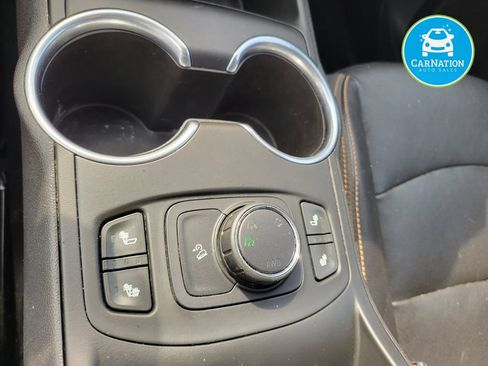 Used 2019 GMC Terrain SLT AWD/4WD image 22