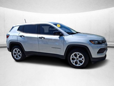 New 2025 Jeep Compass Sport image 2