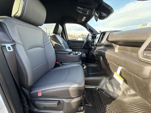 New 2026 RAM 2500 Tradesman w/ Chrome Appearance Group image 26