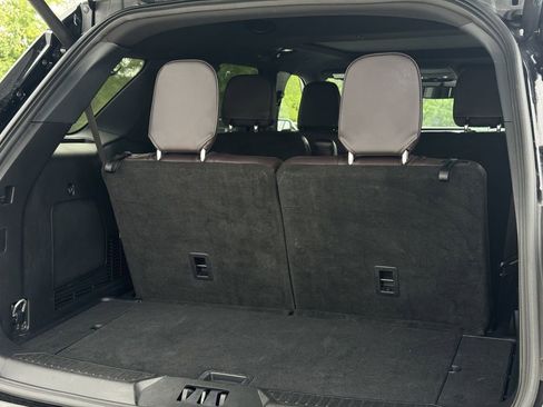 Used 2025 Ford Explorer Platinum w/ LUX Leather Package image 32