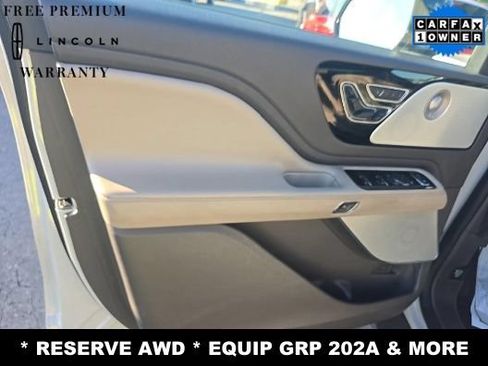 Used 2020 Lincoln Aviator Reserve w/ Equipment Group 202A AWD/4WD image 11