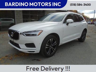 Used 2019 Volvo XC60 T5 Momentum w/ Premium Package