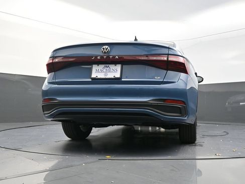New 2026 Volkswagen Jetta SE FWD image 26