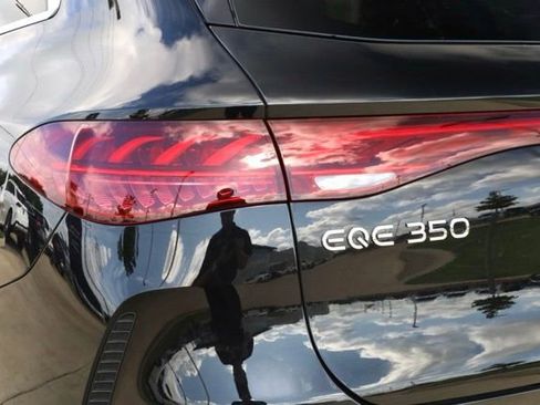 Used 2023 Mercedes-Benz EQE 350+ 4MATIC SUV image 11