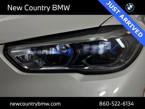 Used 2022 BMW X5 xDrive45e w/ M Sport Package image 30