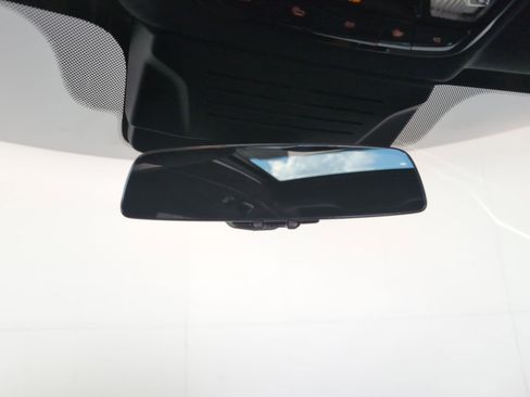 New 2026 BMW X7 xDrive40i w/ Executive Package image 16