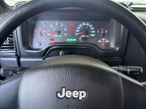 Used 2006 Jeep Wrangler X AWD/4WD image 20