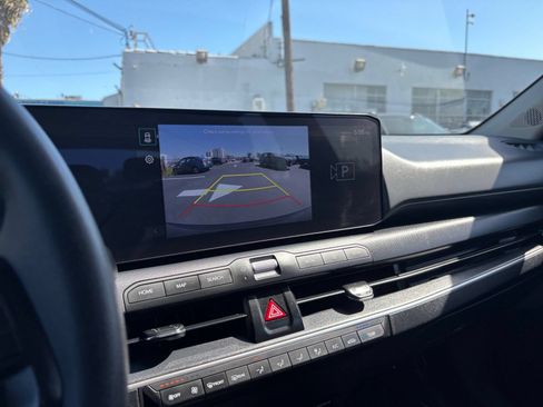 Used 2025 Kia K4 FWD image 24