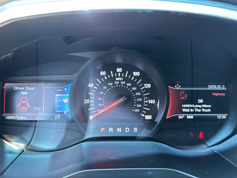 Used 2019 Ford Edge ST w/ Equipment Group 401A AWD/4WD image 22
