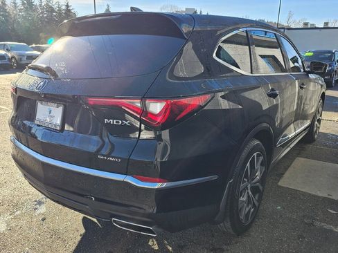 Used 2022 Acura MDX SH-AWD w/ Technology Package image 5