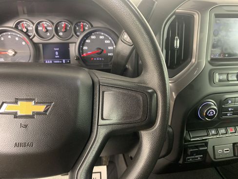 Used 2024 Chevrolet Silverado 2500 Custom w/ Custom Convenience Package AWD/4WD image 19