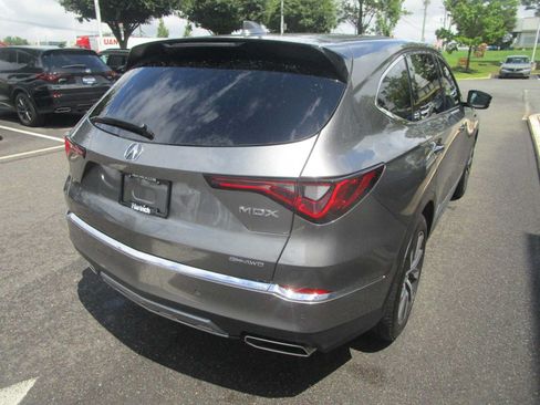 Certified 2026 Acura MDX w/ Technology Package AWD/4WD image 4
