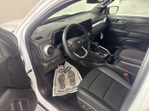 New 2026 Chevrolet Colorado LT w/ LT Convenience Package AWD/4WD image 23