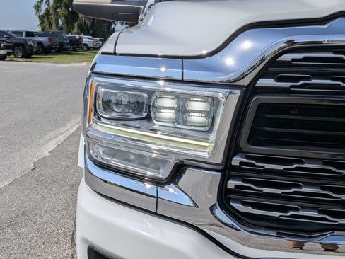 Used 2022 RAM 3500 Limited w/ Safety Group AWD/4WD image 9