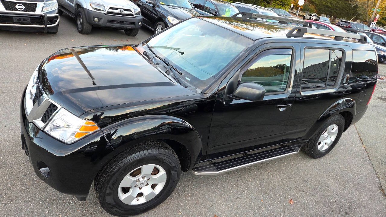 Used 2011 Nissan Pathfinder S AWD/4WD image 5