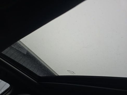 Used 2021 Dodge Durango R/T w/ Technology Group image 19