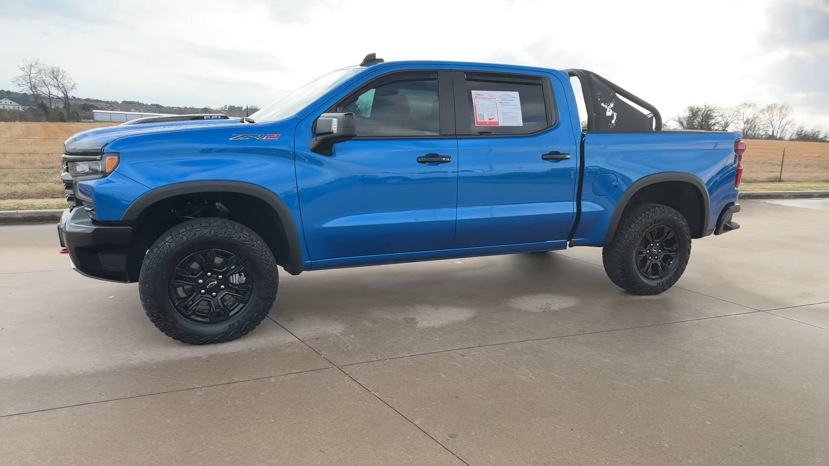 Used 2024 Chevrolet Silverado 1500 ZR2 w/ Technology Package AWD/4WD image 4