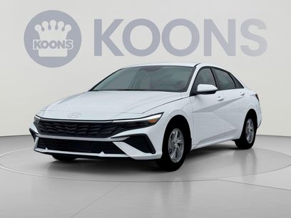 New 2026 Hyundai Elantra SE