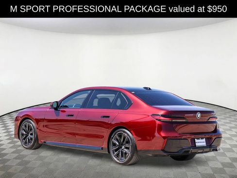 Used 2023 BMW 740i RWD image 8