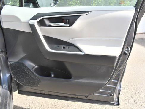 Certified 2023 Toyota RAV4 XLE Premium image 24