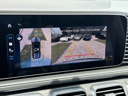 Certified 2026 Mercedes-Benz GLS 450 4MATIC image 28