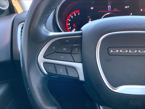 Used 2019 Dodge Durango SXT w/ 3rd Row Seating Group image 22